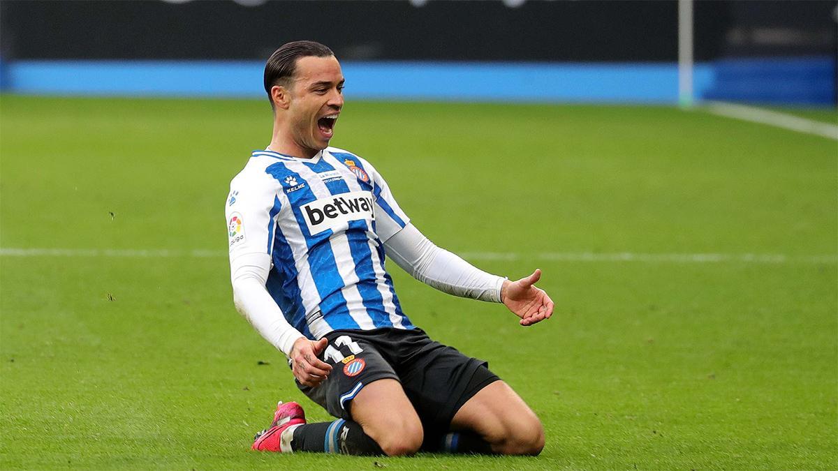 Raúl de Tomás marcó ante el Almería uno de los goles de la temporada