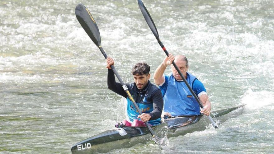 Brais Sánchez y Julio Martínez, entrenando para el Sella. |