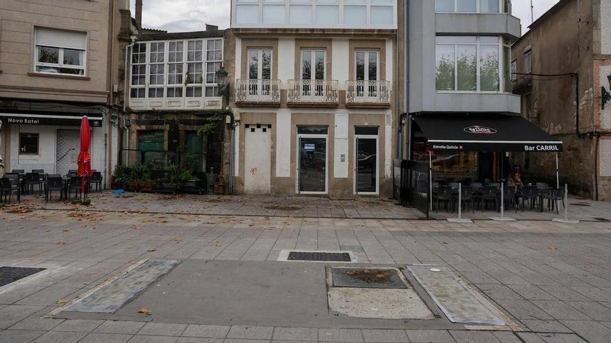 Empieza la obra para eliminar el transformador de Carril tras años de quejas vecinales