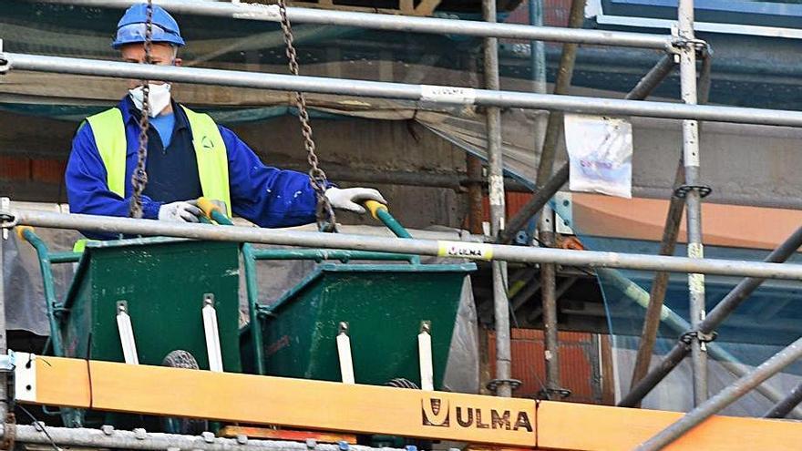 Sindicatos y empresas advierten de la falta de personal cualificado en la  construcción - La Opinión de A Coruña