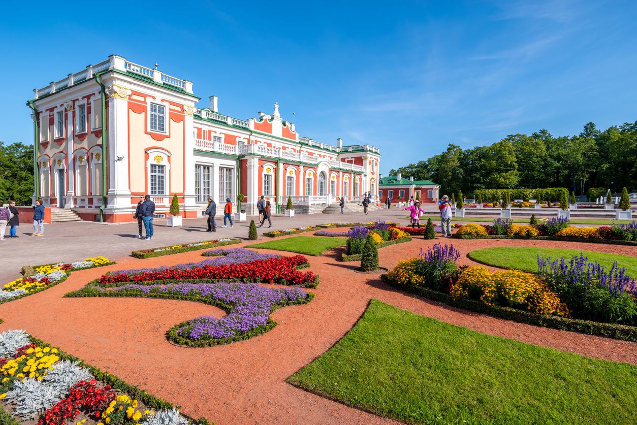 El Palacio de Kadriorg es uno de los vestigios de la época imperial rusa que quedan en la ciudad