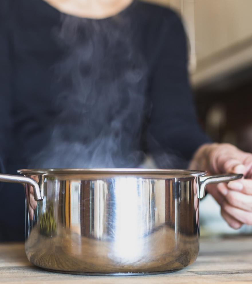 Adiós a hervir el agua: la manera en la que debes aplicar el papel de cocina para conseguir tus recetas sin esperas