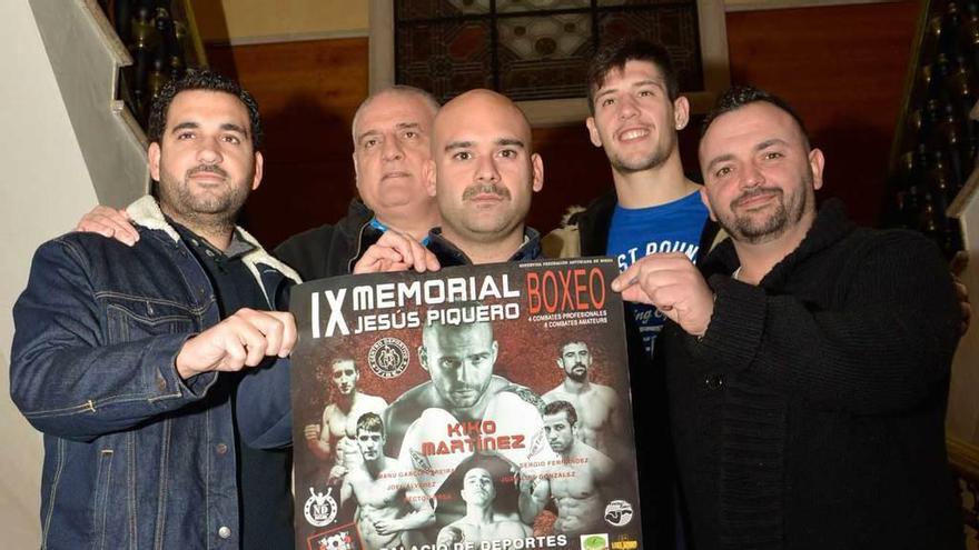 Néstor Domínguez, Chus Prado, Jesús Martínez, Joel Álvarez y Borja Álvarez, en la presentación de la velada.