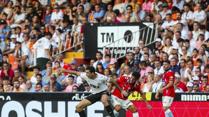 Parte médico del Valencia CF sobre César Tárrega