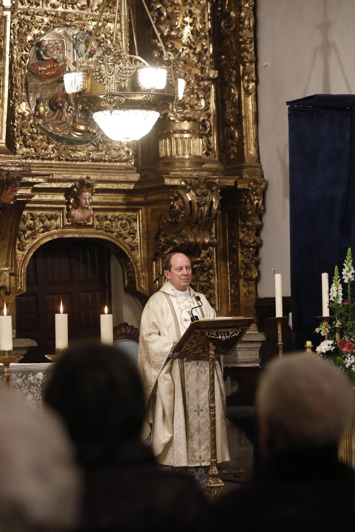 EN IMÁGENES: La primera misa del Socorro de Luanco