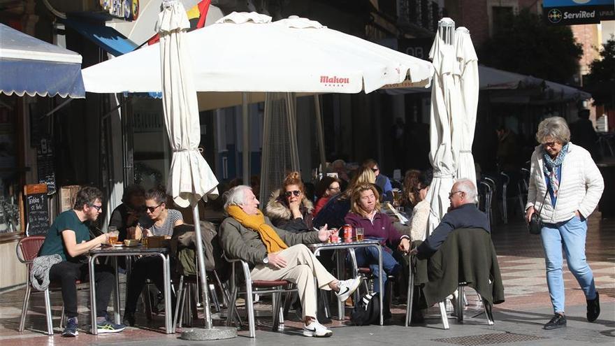 Coronavirus en Andalucía: la Junta plantea límites de tiempo y aforo en los bares y restaurantes