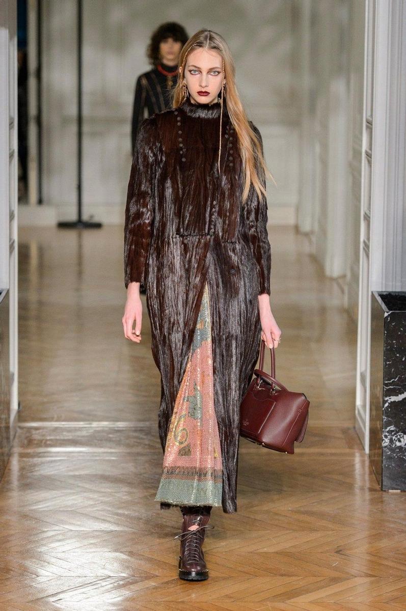 Valentino PFW O/I 17-18