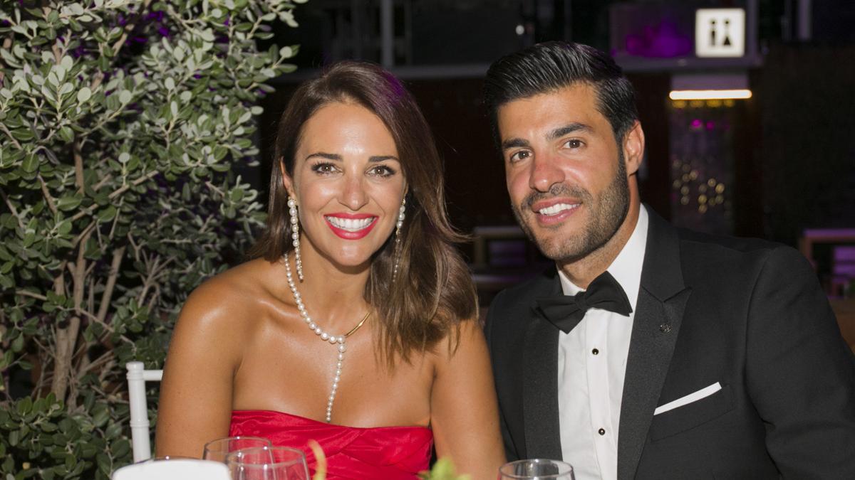 Paula Echevarria y Miguel Torres en una cena de gala