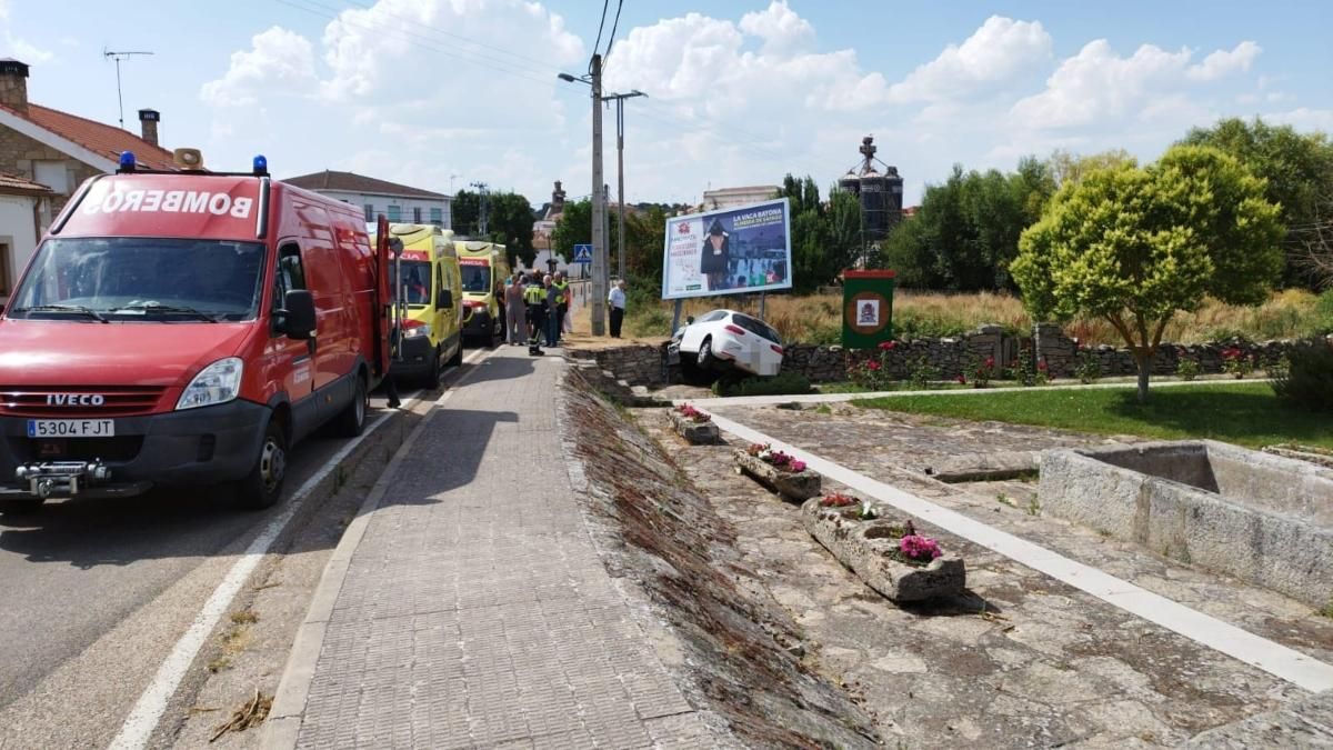 Estado del vehículo tras el accidente en la ZA-311
