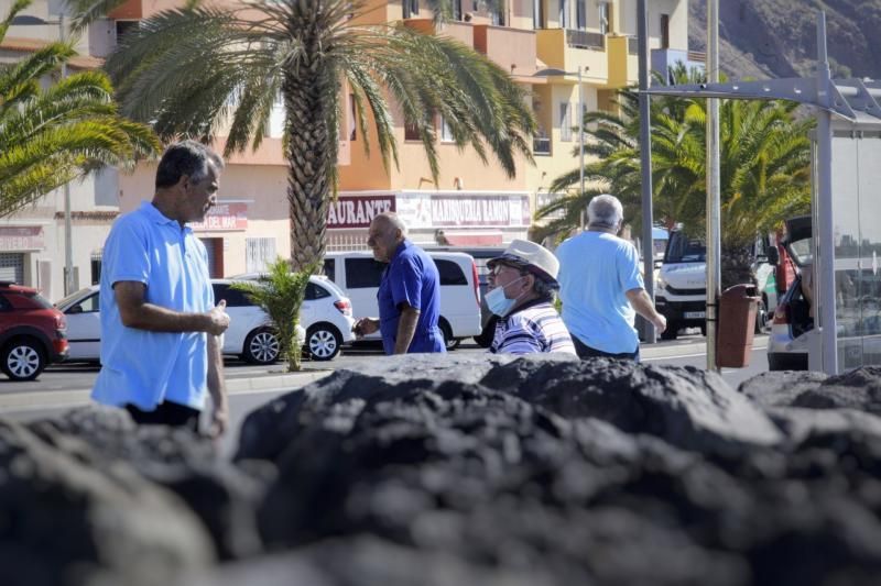 Paseo por Santa Cruz , playa de Las Teresitas y San Andrés  | 21/05/2020 | Fotógrafo: Delia Padrón