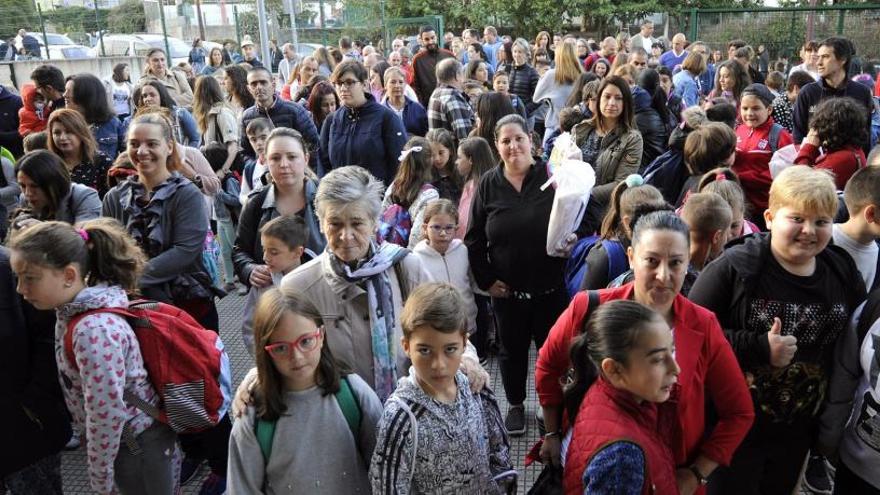 Vuelta al cole en el CEIP Xesús Golmar de Lalín.