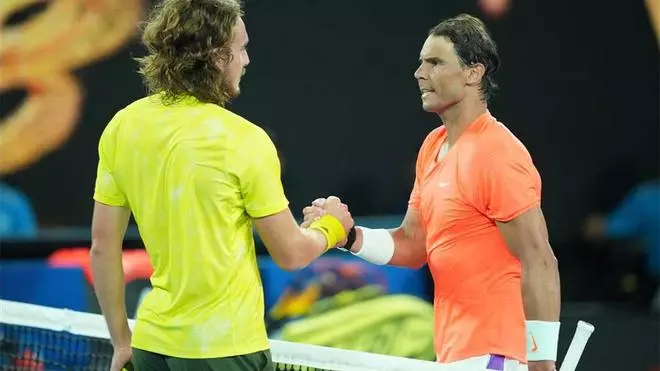 Tsitsipas: "Puede que la ausencia del p迆blico me haya ayudado"