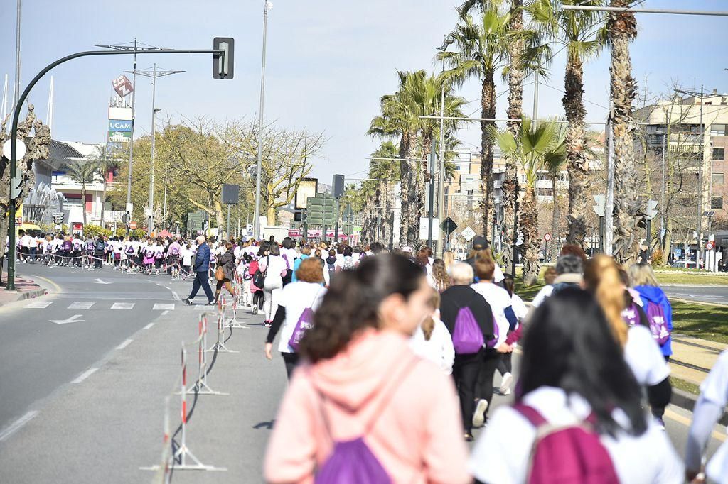 Carrera de la Mujer: recorrido por avenida de los Pinos, Juan Carlos I y Cárcel Vieja (2)