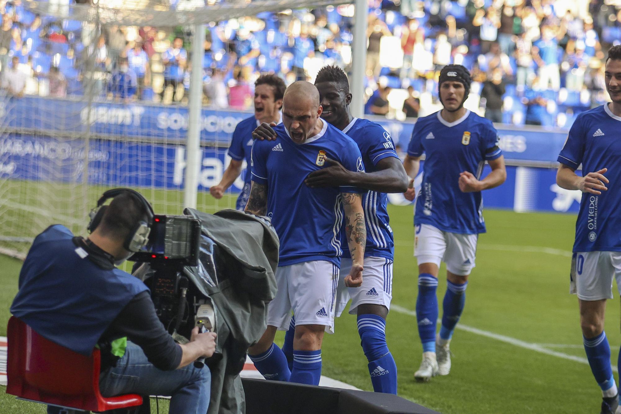 Las mejores imágenes de la victoria del Real Oviedo ante la Ponferradina (2-0)