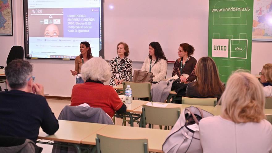 Las actividades de igualdad y de la mujer centran la semana en la UNED de Dénia