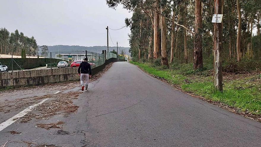 Sanxenxo humaniza el vial que une Vinquiño y Contumil