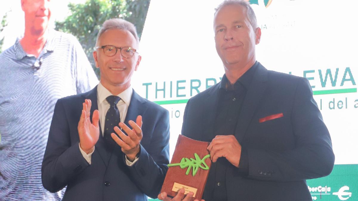 Premio Agricultor Profesional. Thierry Callewaert, productor de cítrico ecológico en Hermanos de Montemar SL, Algorfa.