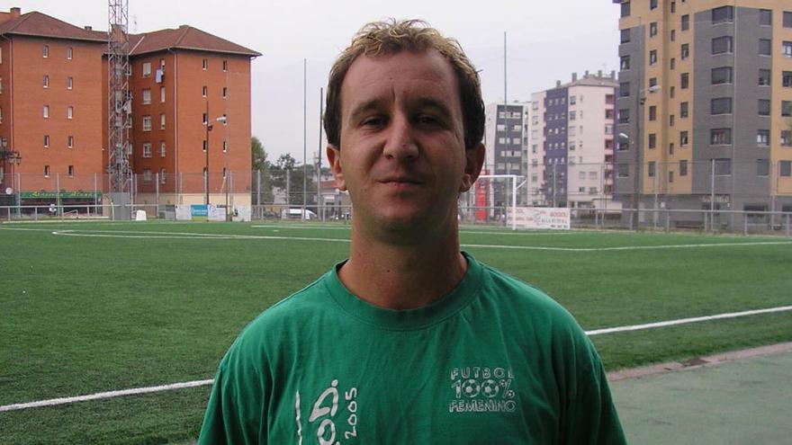 Luto en el fútbol asturiano por la muerte del entrenador Luis Pascual a los 44 años