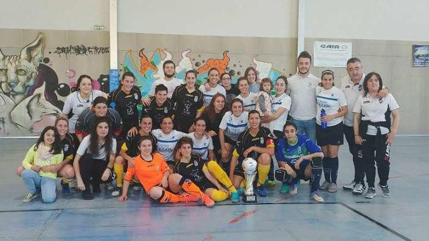 Los equipos del Amoeiro y Santa Teresita. // FdV