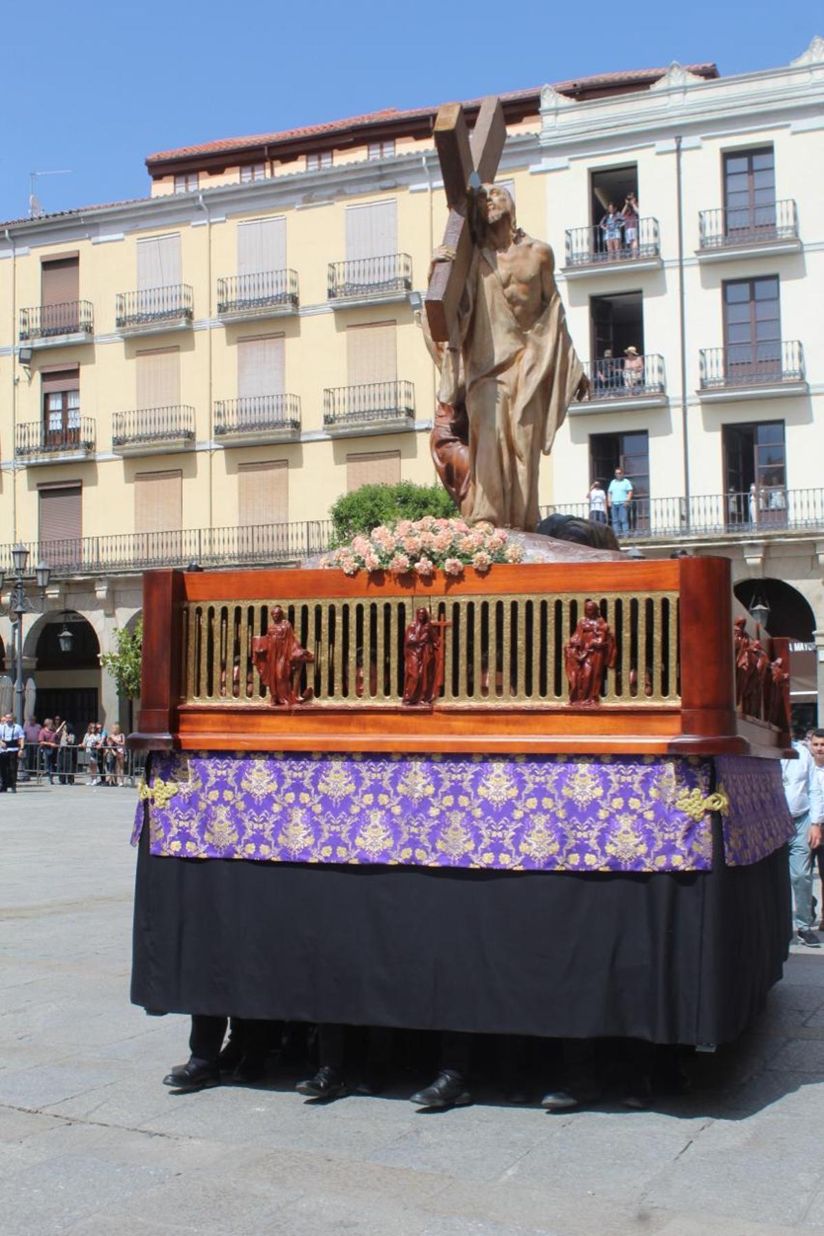 Redención, obra de Mariano Benlliure, en la procesión de Zamora