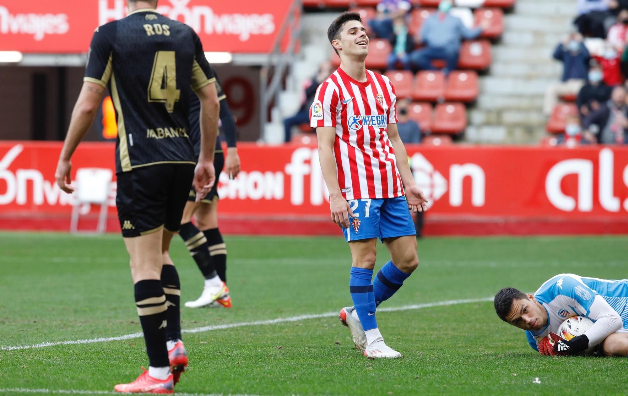 El partido entre el Sporting y el Lugo, en imágenes