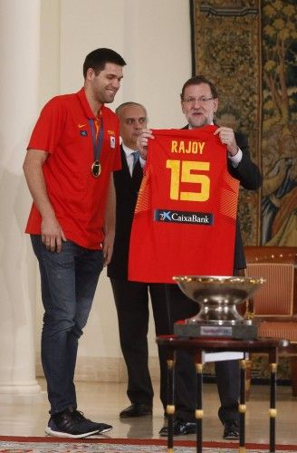 La selección, recibida en Moncloa por Rajoy