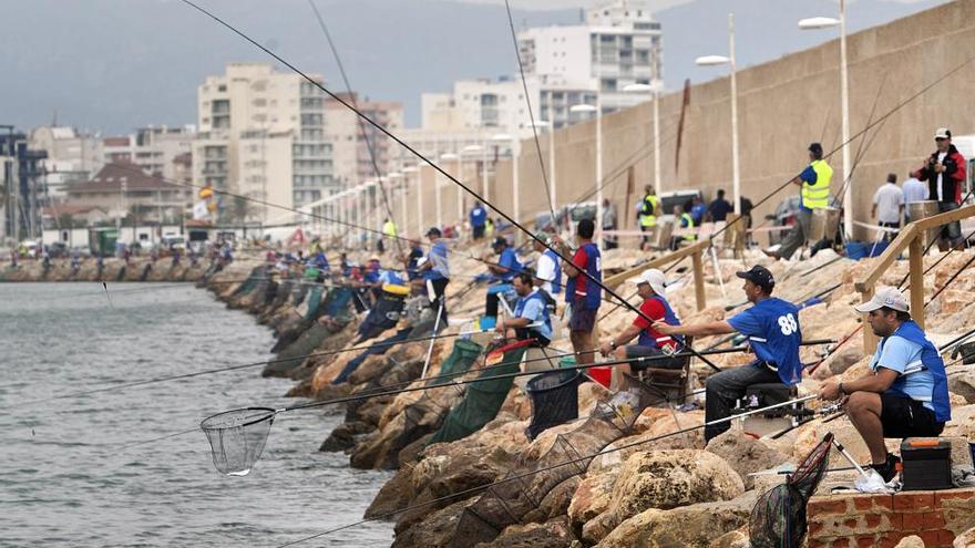 Los trámites para obtener la licencia de pesca se solicitan en el PROP.