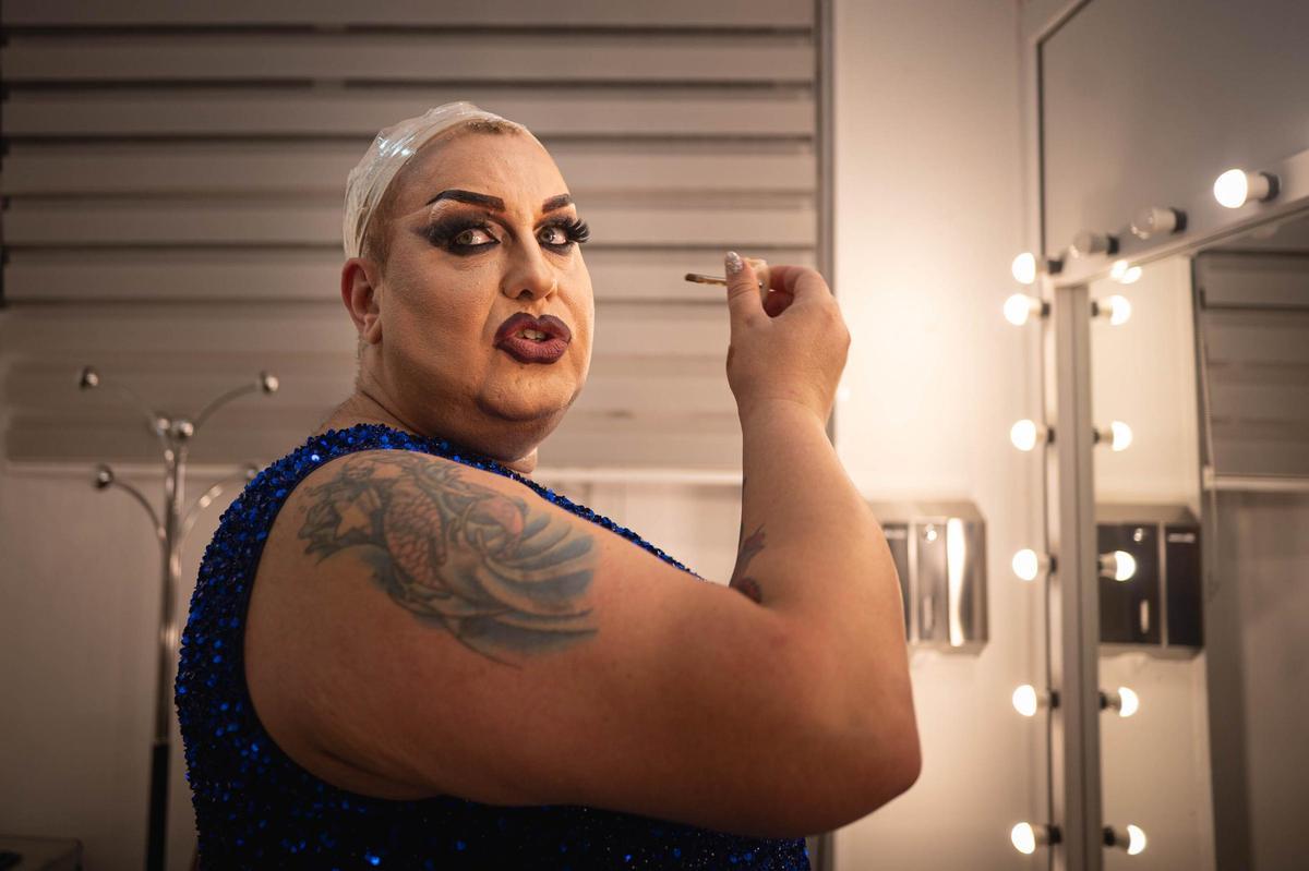 Así se prepara un drag de Carnaval: Exhuberancia Carey