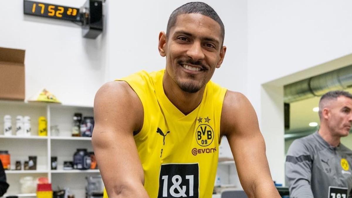 Sébastien Haller, jugador del Borussia de Dortmund