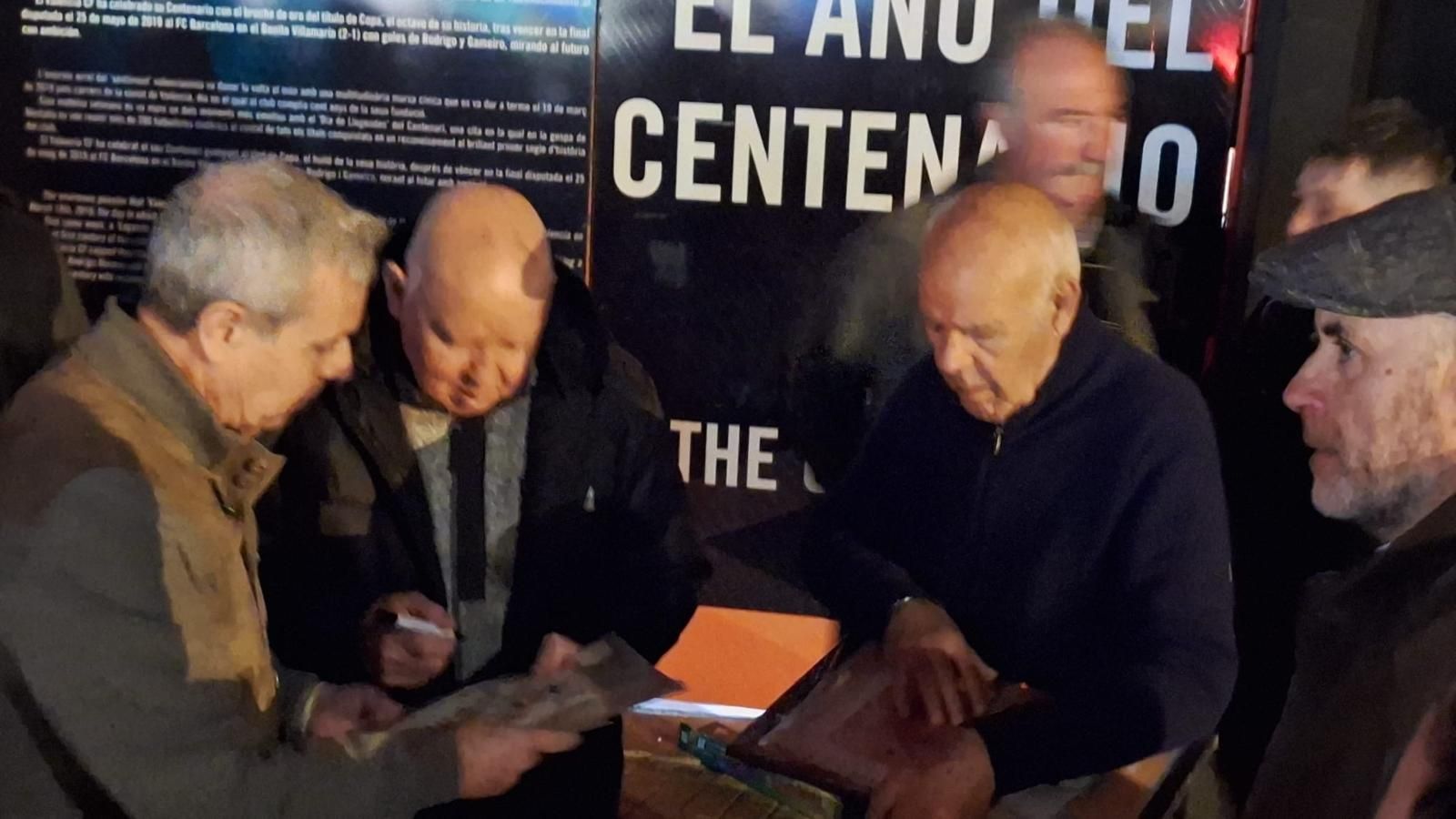 Así fue la celebración del aniversario del mítico gol de Forment en Mestalla