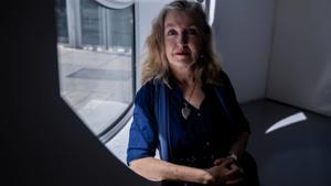 Rebecca Solnit, escriptora i activista nord-americana: "La gent està emprenyada. I quan t’emprenyes, perds la por"