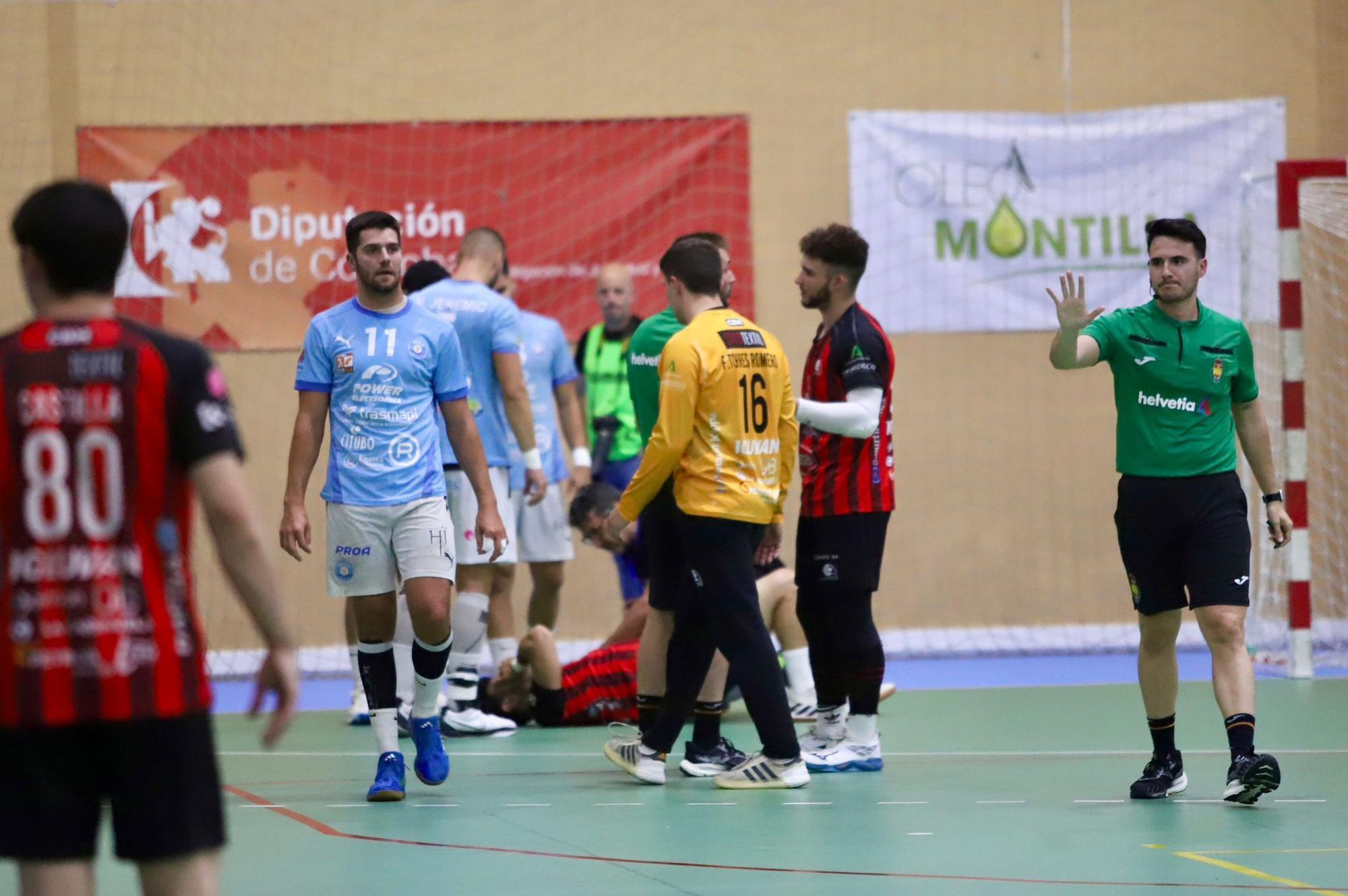 Cajasur Córdoba Balonmano-Ibiza: el partido de ida por el ascenso a División de Plata, en imágenes