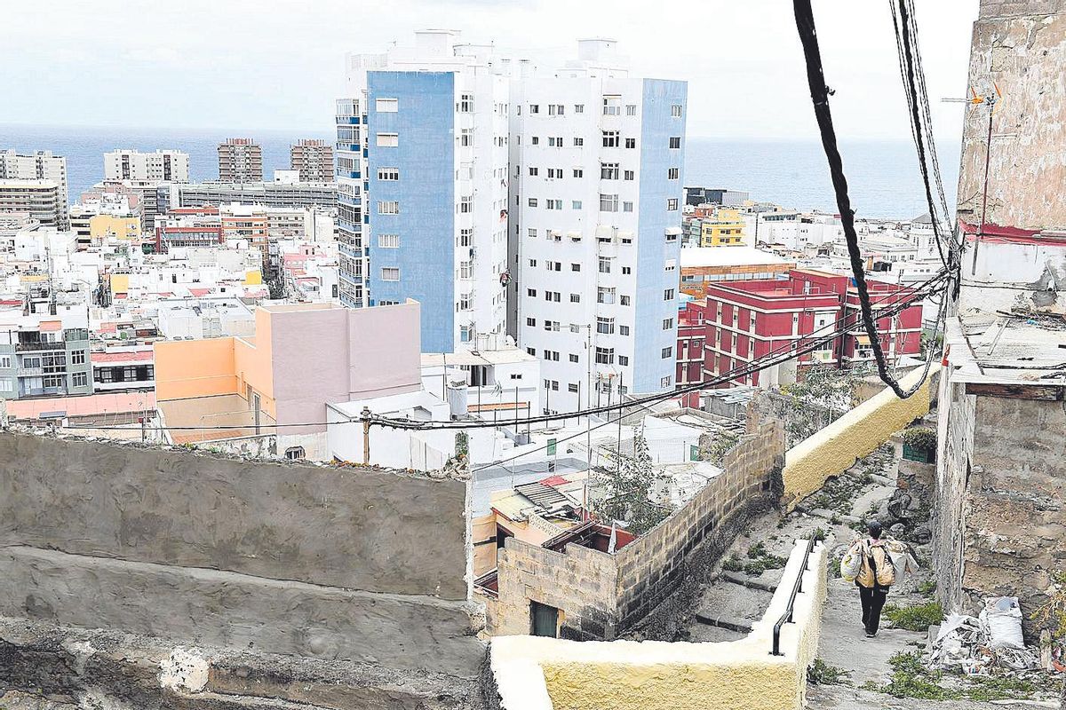 Vista de uno de los callejones del risco de San Nicolás.