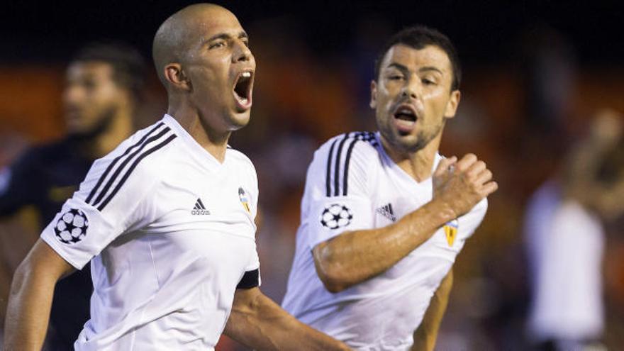 El Valencia y la Champions son las prioridades de Feghouli