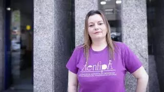 Alicia Suárez Taladriz, presidenta de  la Asociación de Enfermos de Fibromialgia: "Vivir con dolor todos los días te quita la alegría, necesitas ayuda constante"