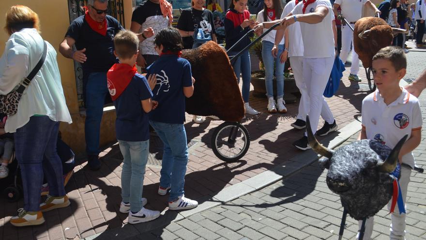 Fiestas de la Veguilla en Benavente: Así de bien lo han pasado los niños con los carretones de Gente del Toro