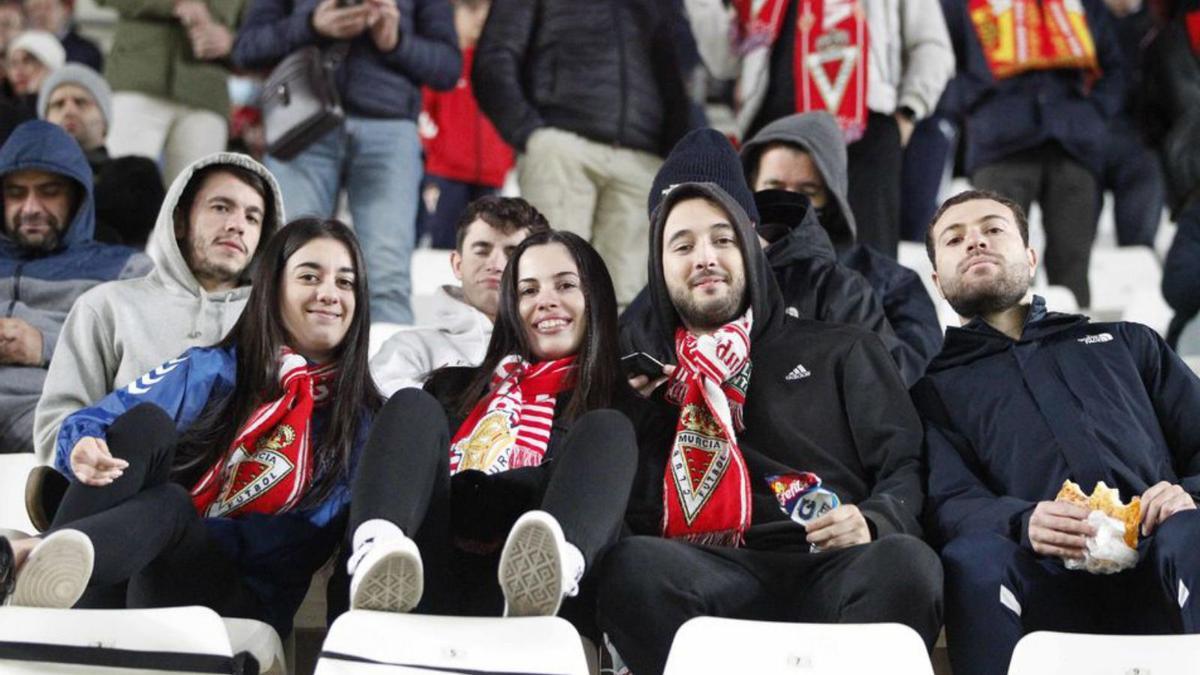 Al Real Murcia le molan los ultimátum | FRANCISCO PEÑARANDA 