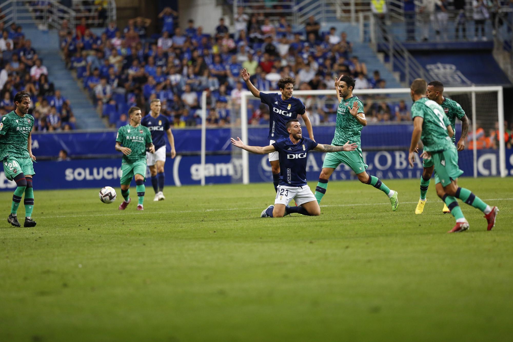 Real Oviedo - Levante, en imágenes