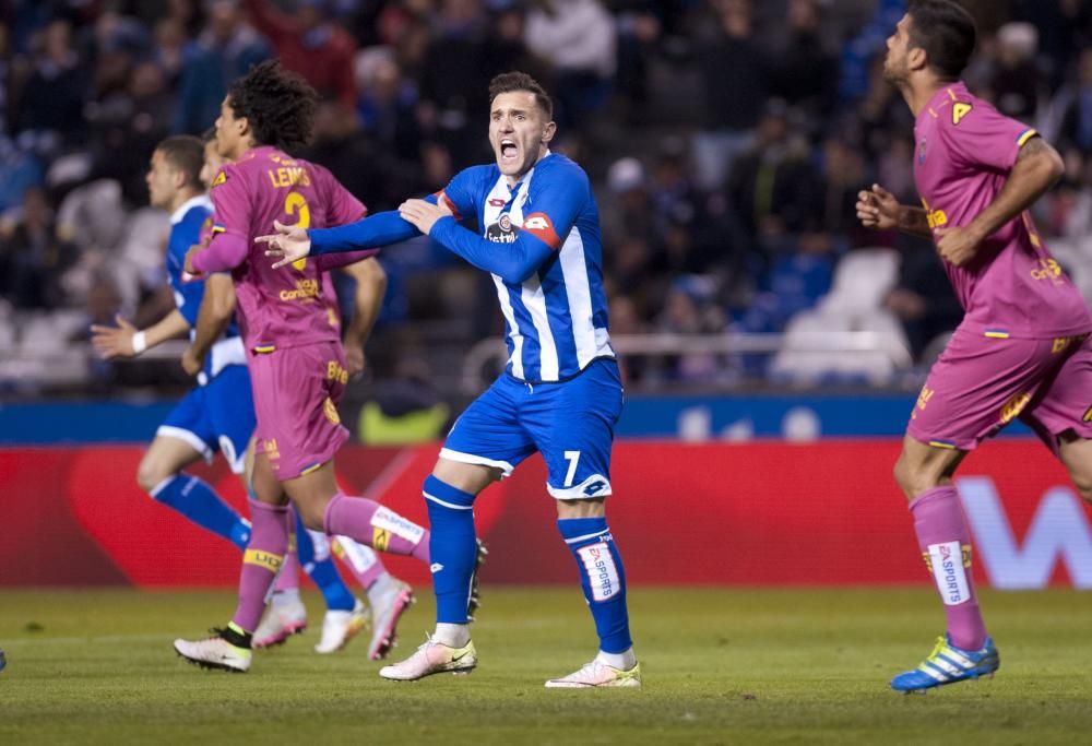 El Deportivo cae ante Las Palmas en Riazor