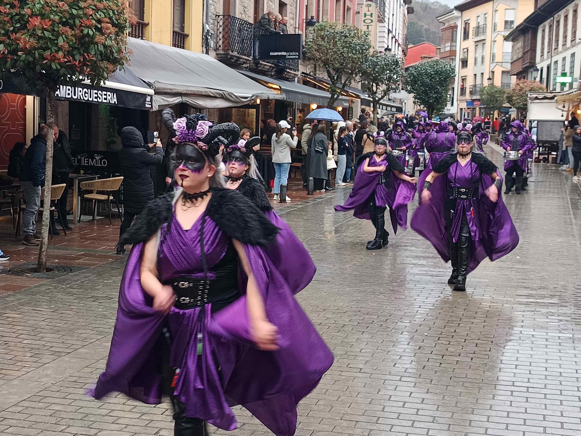 En imágenes: Así fue el desfile de Carnaval de Cangas de Onís