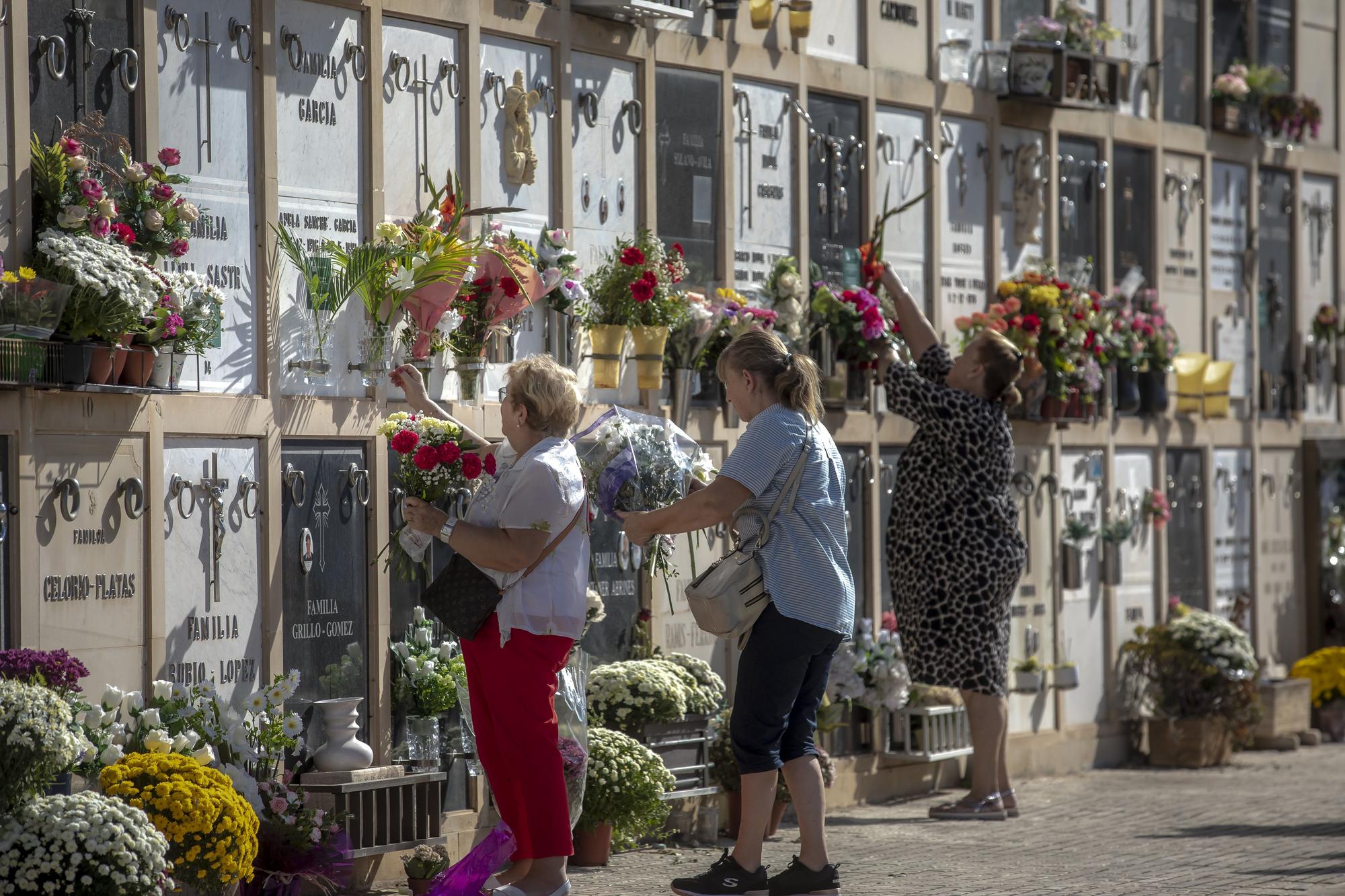 Tots Sants en el cementerio de Palma