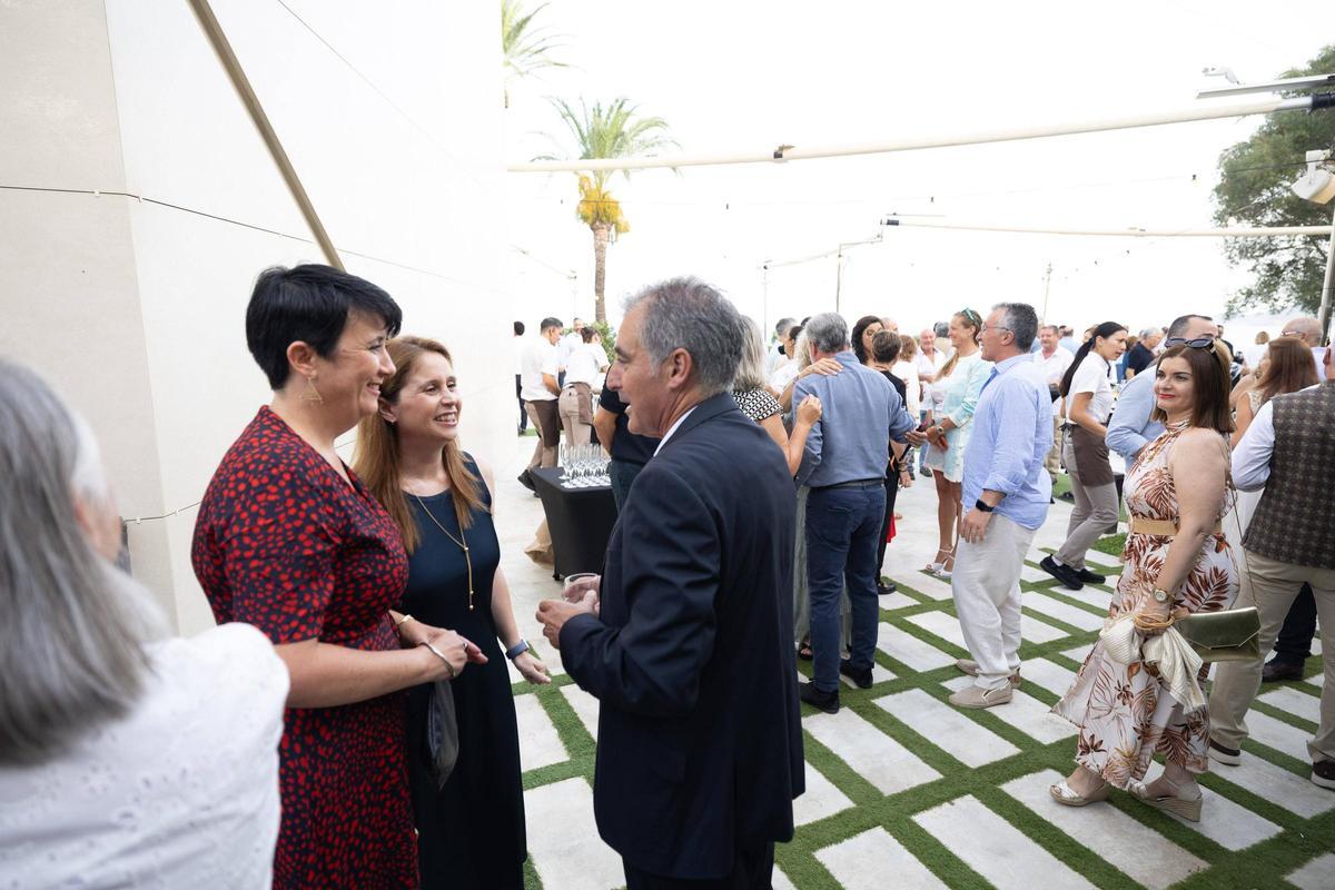 El comisario de la Policía Nacional de Ibiza se despide con una multitudinaria cena