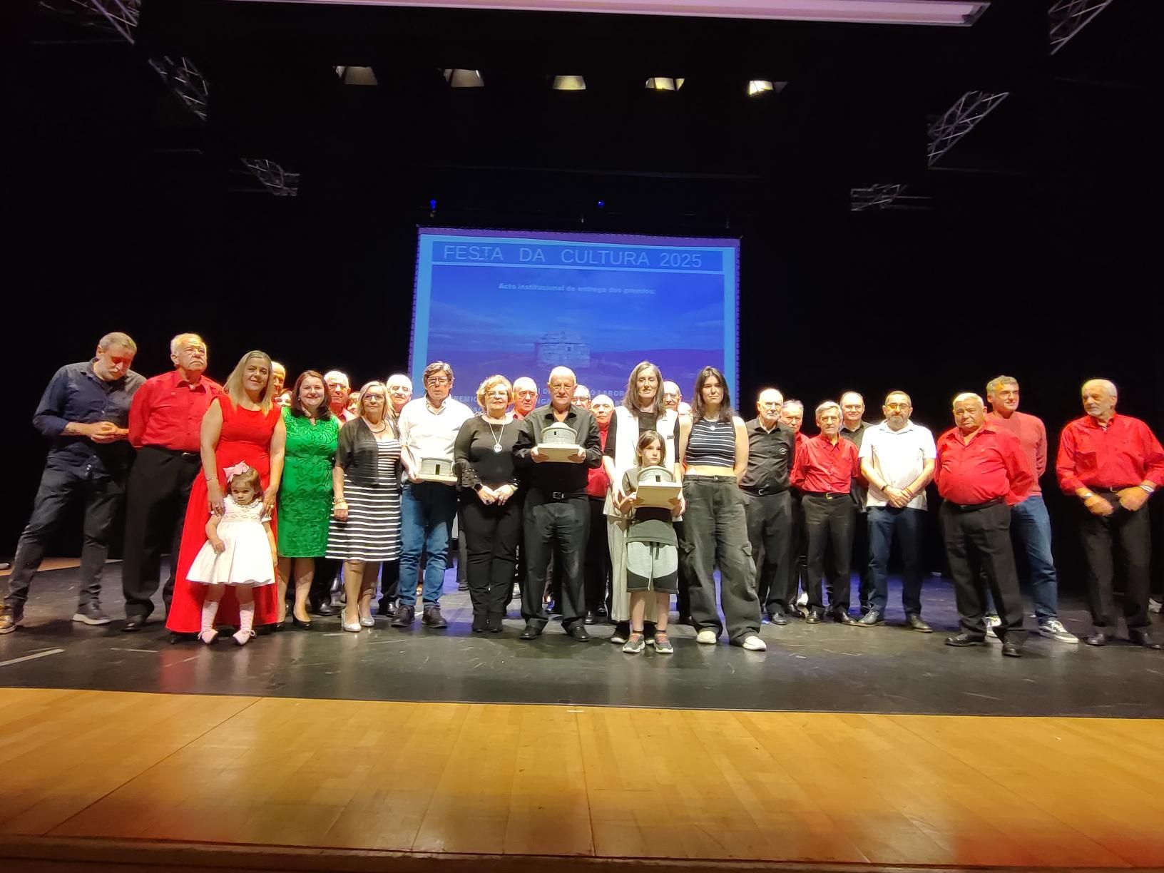 As mellores imaxes da gala das Letras Galegas en Cangas