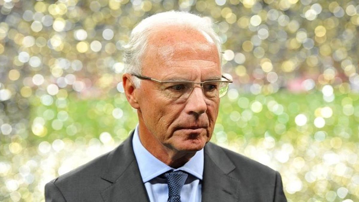 La FIFA sanciona a Beckenbauer