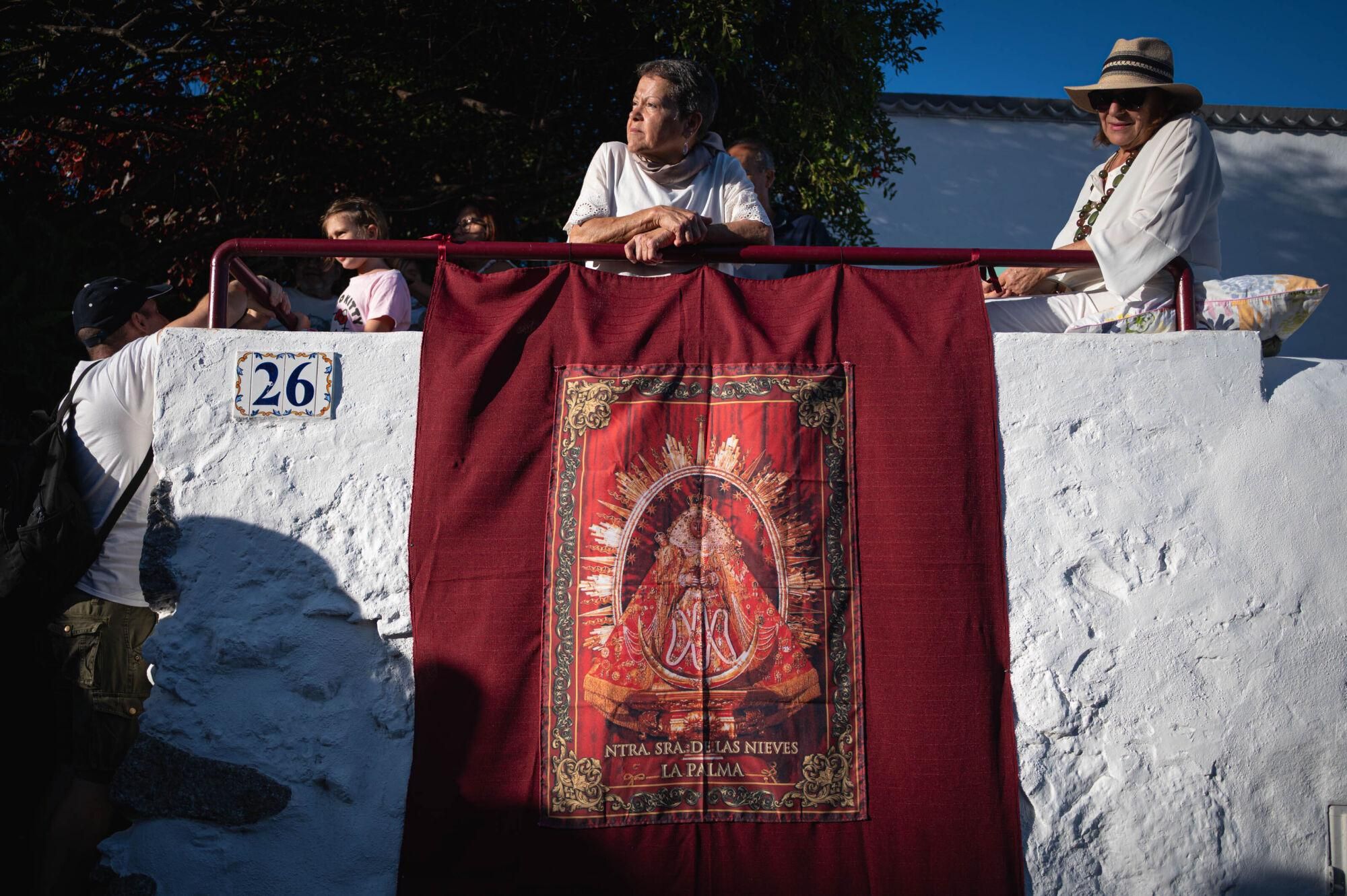 Bajada de La Virgen de Las Nieves en La Palma