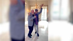 Anthony Hopkins baila junto a Ian McKellen para celebrar que el actor que dio vida a Gandalf ya está recuperado de su accidente