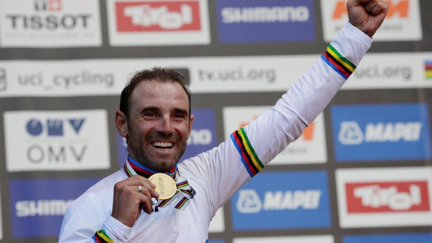 Valverde celebra su título Mundial.