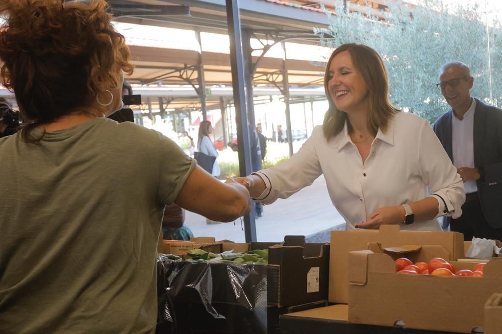 El Mercado del Grao abre al público