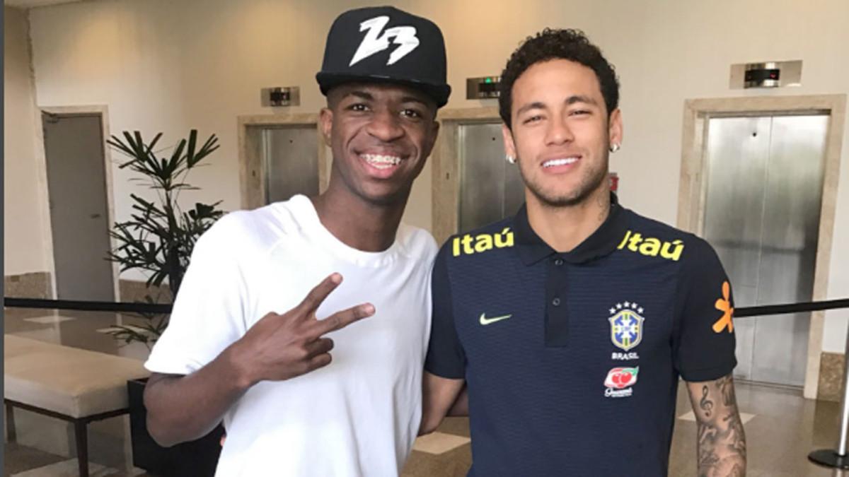 Vinicius Jr with Neymar