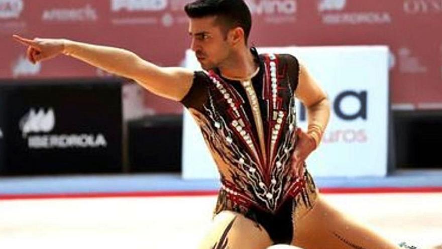 El gimnasta canario responde al ataque sexista: «Seguiré luchando por la visibilidad de la gimnasia masculina»